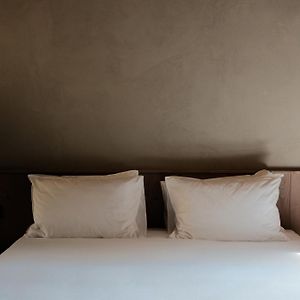 Faces & Places Boutique Hotel